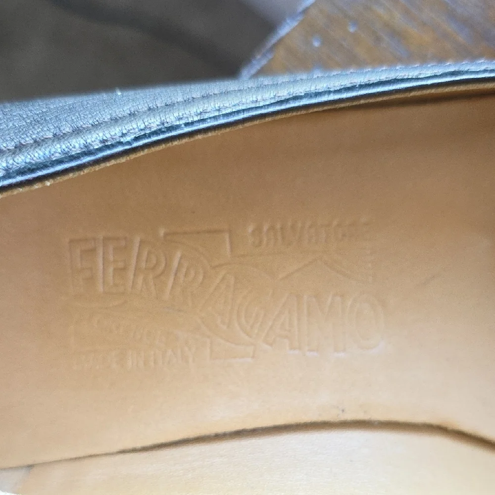 Salvatore Ferragamo Black Leather Mary Jane Ballet Flats Loafers 7.5